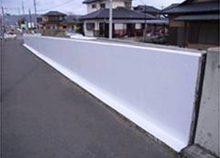 福岡市東区の通学路の落書き消し　塗装後