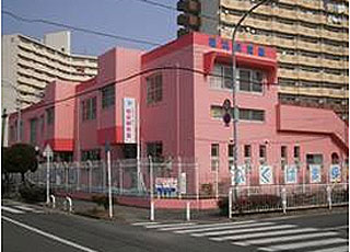 塗装施工例　福岡市　F幼稚園　塗装完了